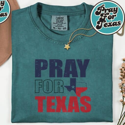 Vintage Pray for Texas T-Shirt - Image 4